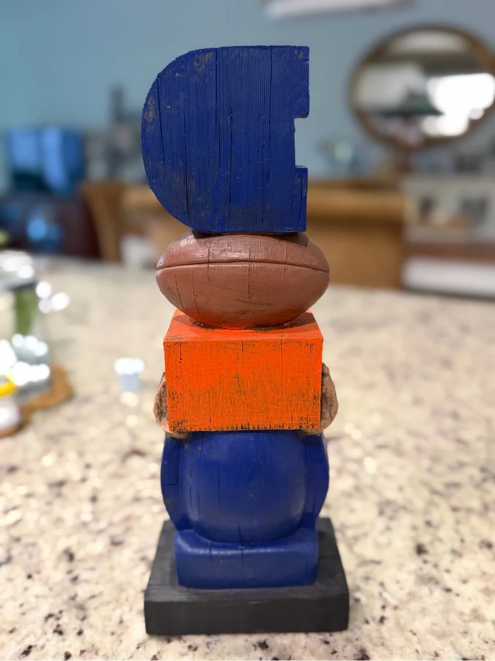 NFL Denver Broncos vintage totem